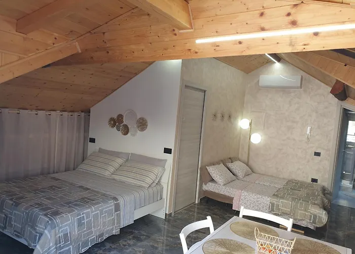 Attico Vado Ligure